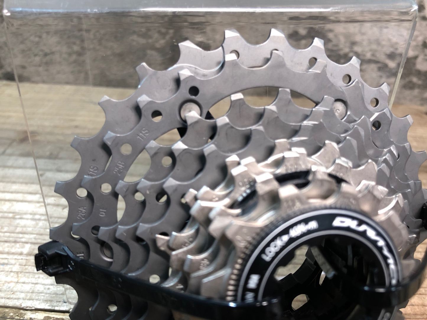 IG069 シマノ SHIMANO デュラエース DURA-ACE CS-R9100 スプロケット 11-28T 11S