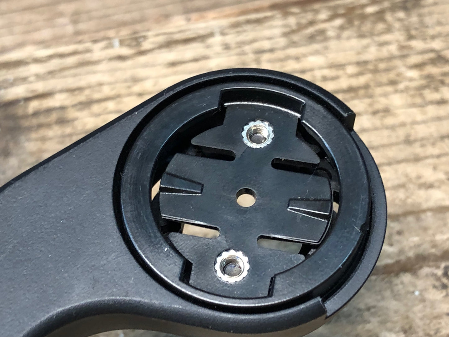 IN653 ガーミン Garmin アウトフロントマウント Φ31.8