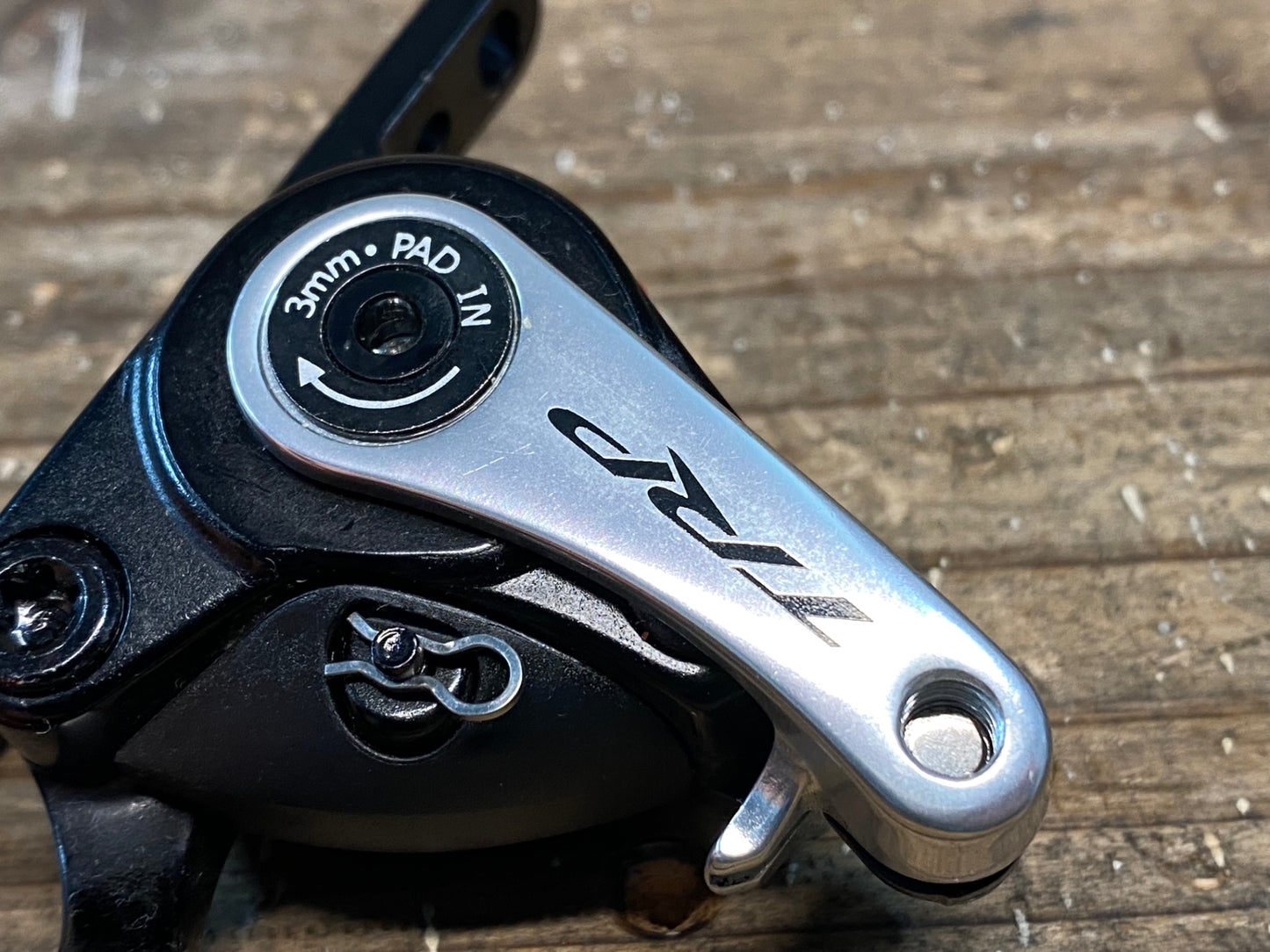 IP156 TRP SPYRE ディスク ブレーキキャリパー フラットマウント