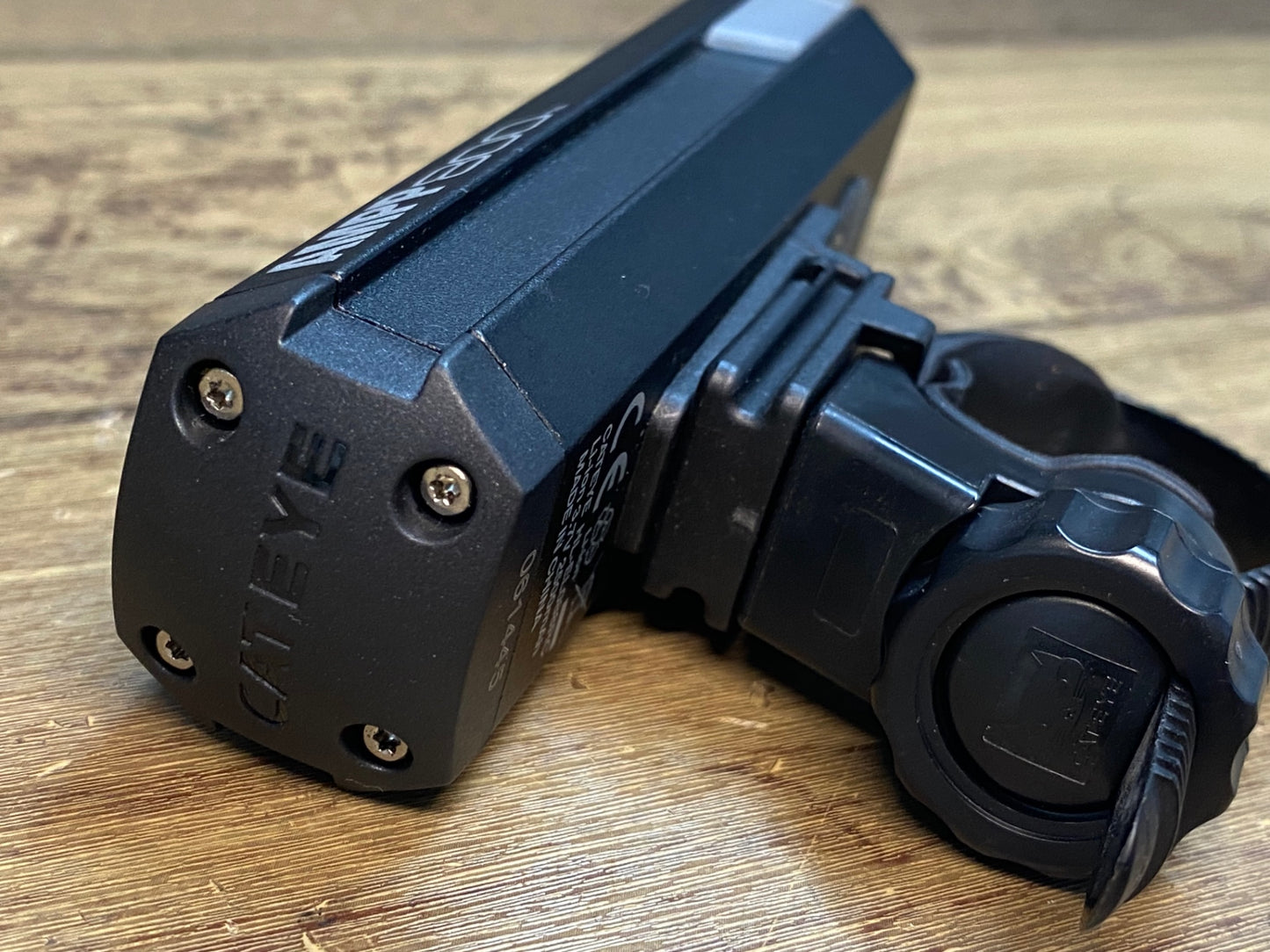 IX998 キャットアイ CAT EYE アンプ AMPP800 TL-LD700 前後 ライト マウント 充電コード 付属 点灯確認済