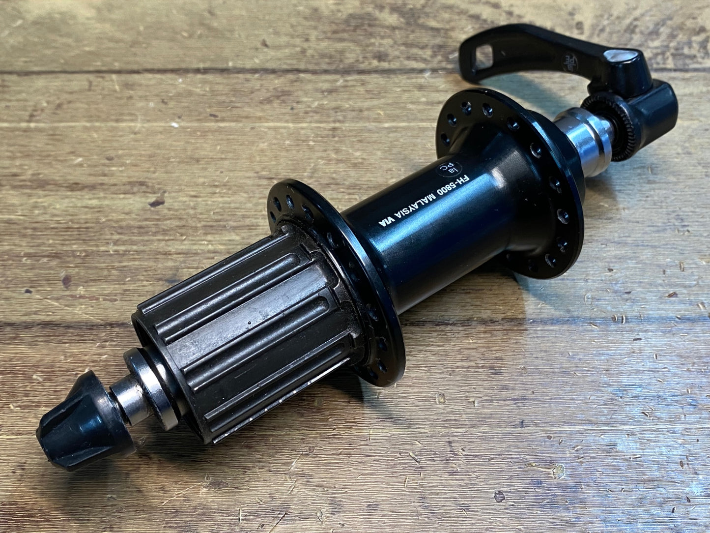 IZ036 シマノ SHIMANO 105 FH-5800 リアハブ 32H