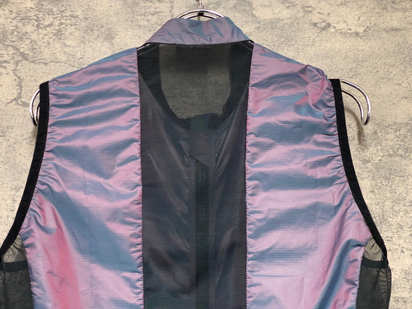 JD988 ユニバーサルカラーズ Universal Colours Spectrum Gilet ジレ サイクルベスト マジョーラ M ※汚れ