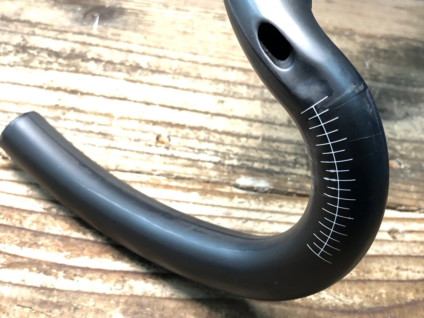 IZ714 イーストン EASTON EC70 AERO カーボン ドロップハンドル エンドC-C420mm Φ31.8 ※ステムクランプ部凹みのためジャンク