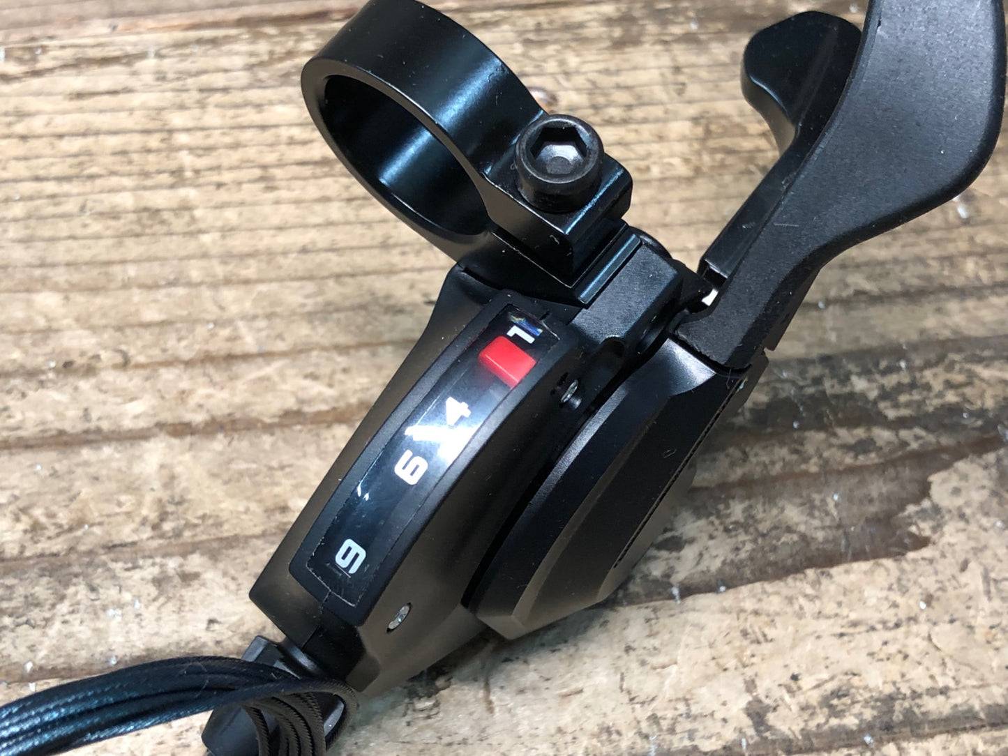 JA575 シマノ SHIMANO キューズ CUES SL-U4000 シフトレバー 9S Φ22.2