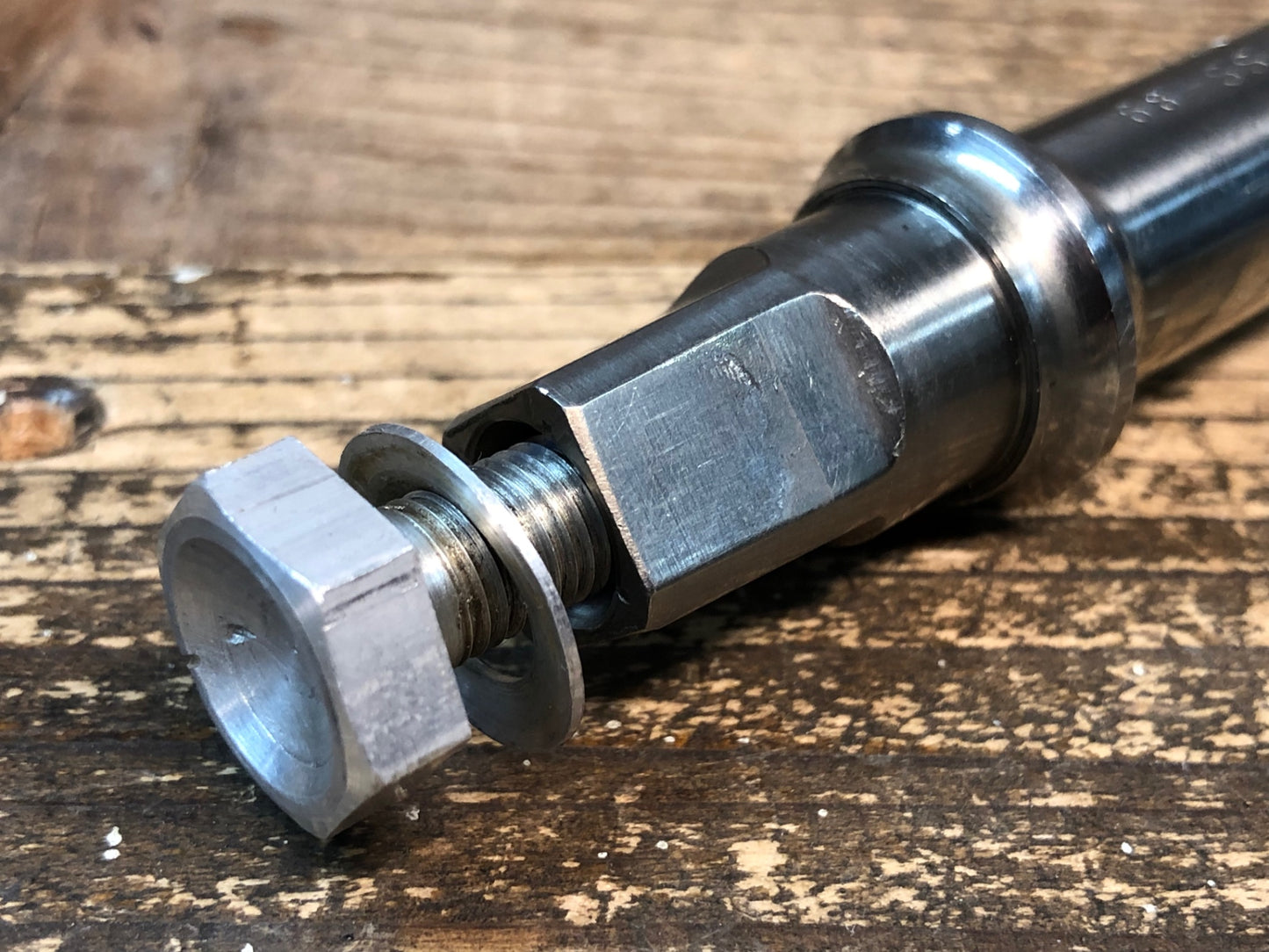 IX864 カンパニョーロ スーパーレコード チタンシャフトBBセット フレンチ規格 35x1