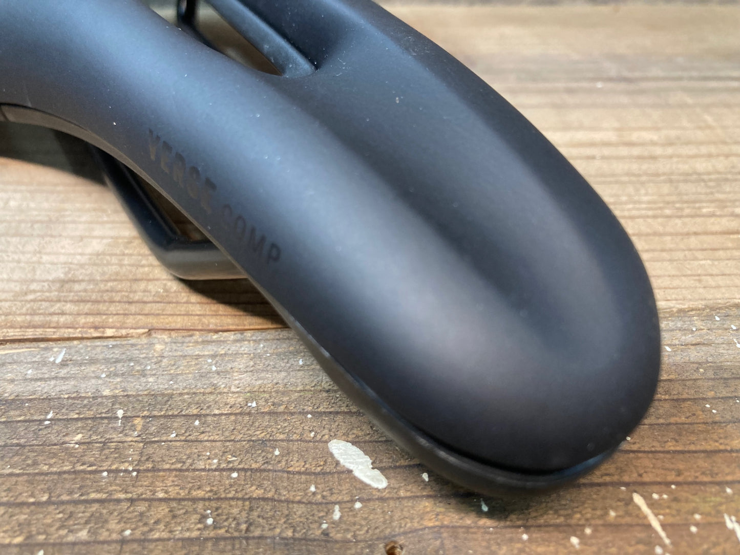 IO372 トレック TREK バースコンプ VERSE COMP サドル 黒 145mm