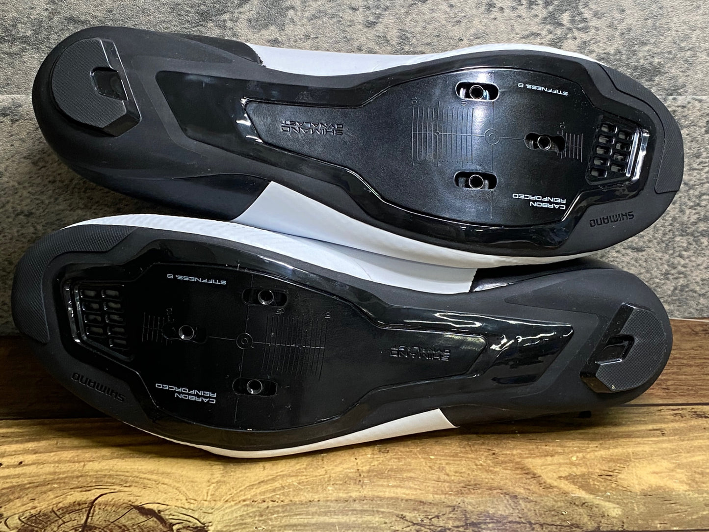 JB892 シマノ SHIMANO RC5 SHRC502M W01 S ビンディングシューズ 3穴 白 黒 EU42