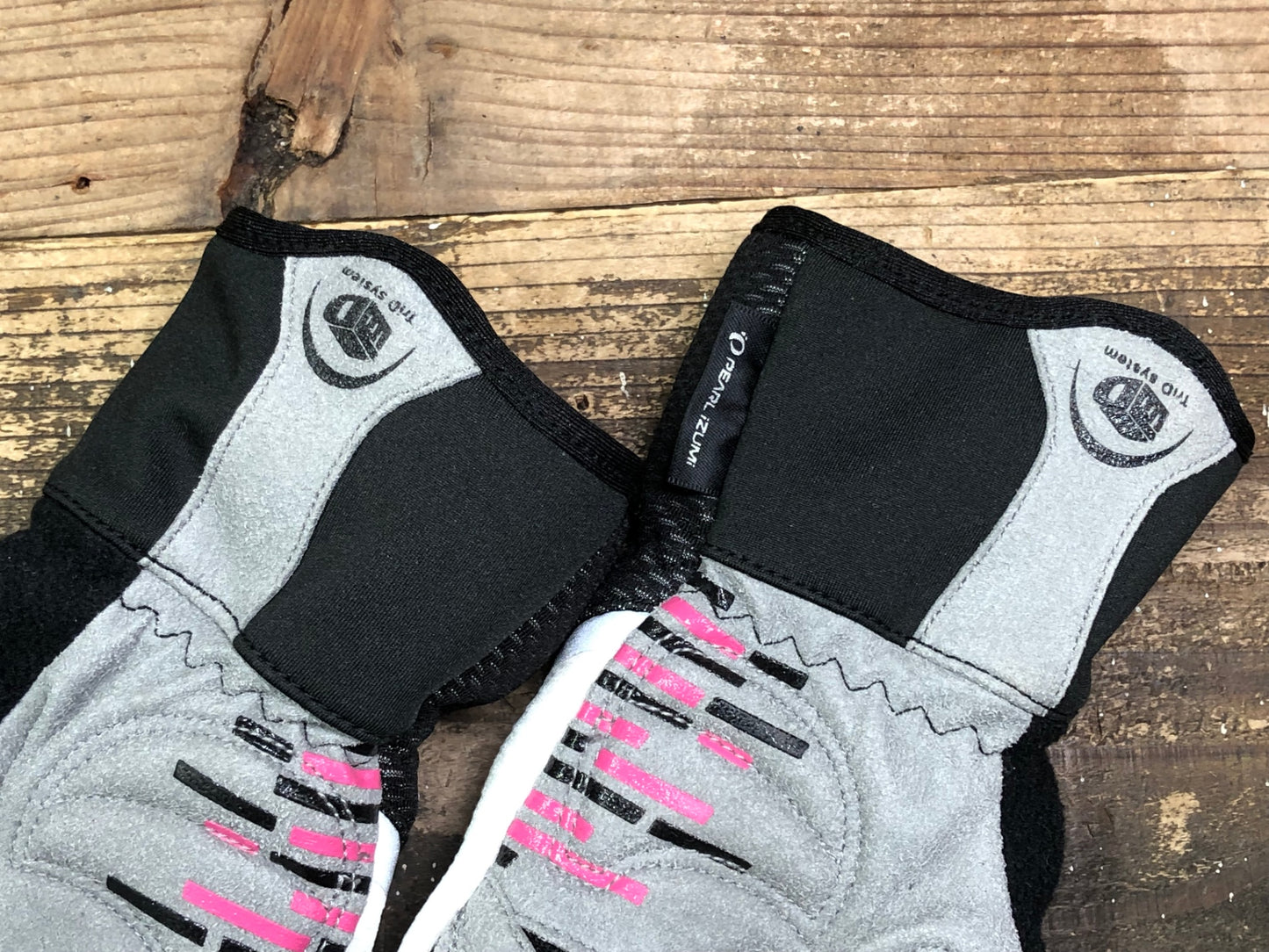 IT086 パールイズミ PEARL iZUMi 長指 グローブ 黒 ピンク M 裏起毛