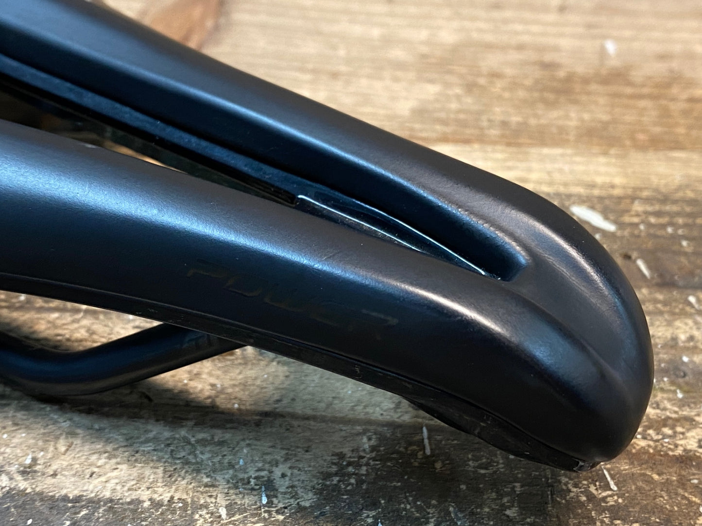 IX443 スペシャライズド SPECIALIZED パワー POWER サドル 黒 143mm HOLLOW Tiレール