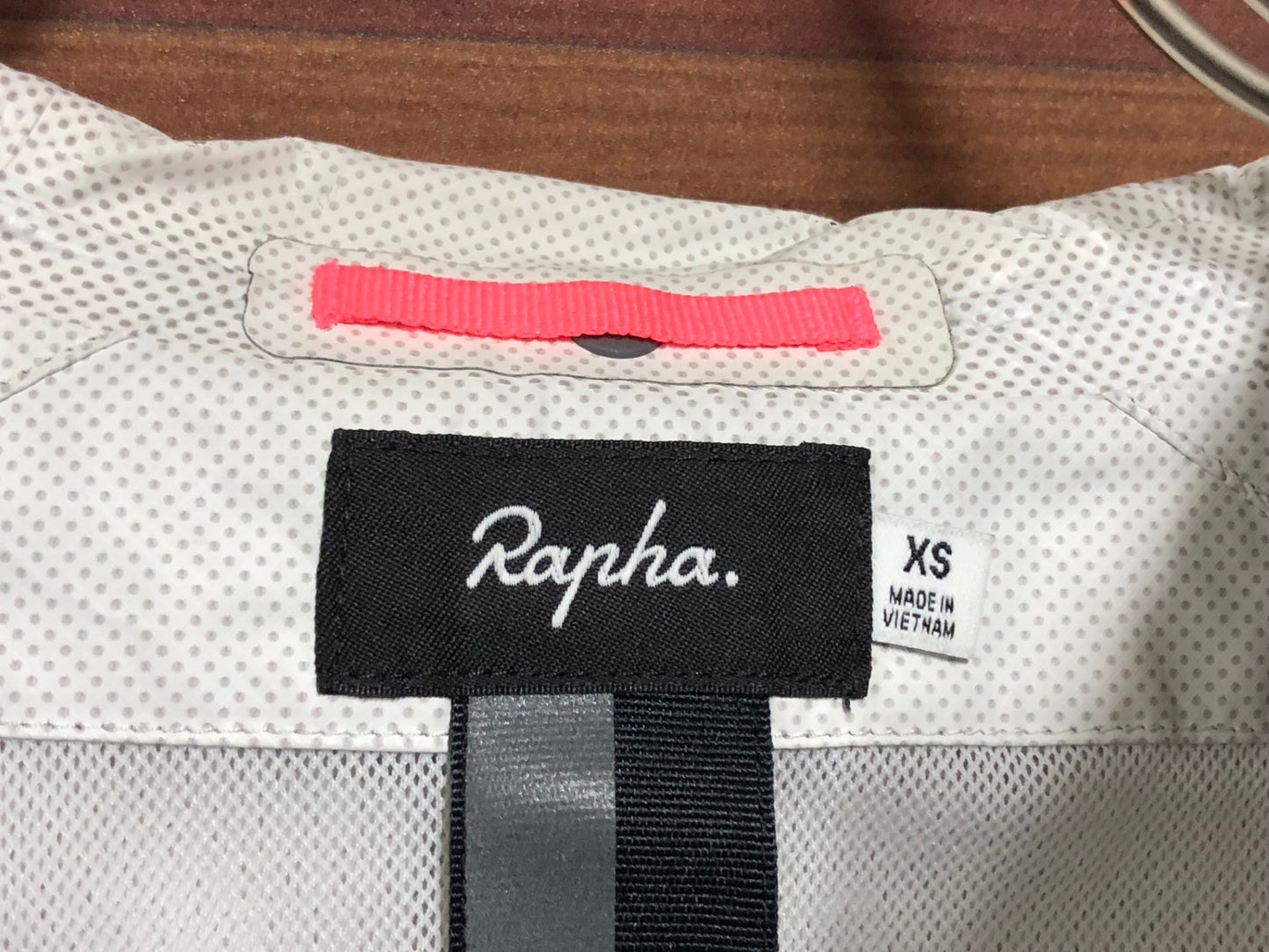 IO913 ラファ Rapha WOMEN'S HOODED COMMUTER JACKET サイクルジャケット 黒 XS レディース
