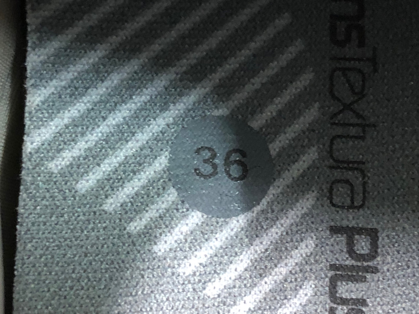 IV981 ジャイアント GIANT Liv FAMA boa フラットシューズ 白黒 EU36