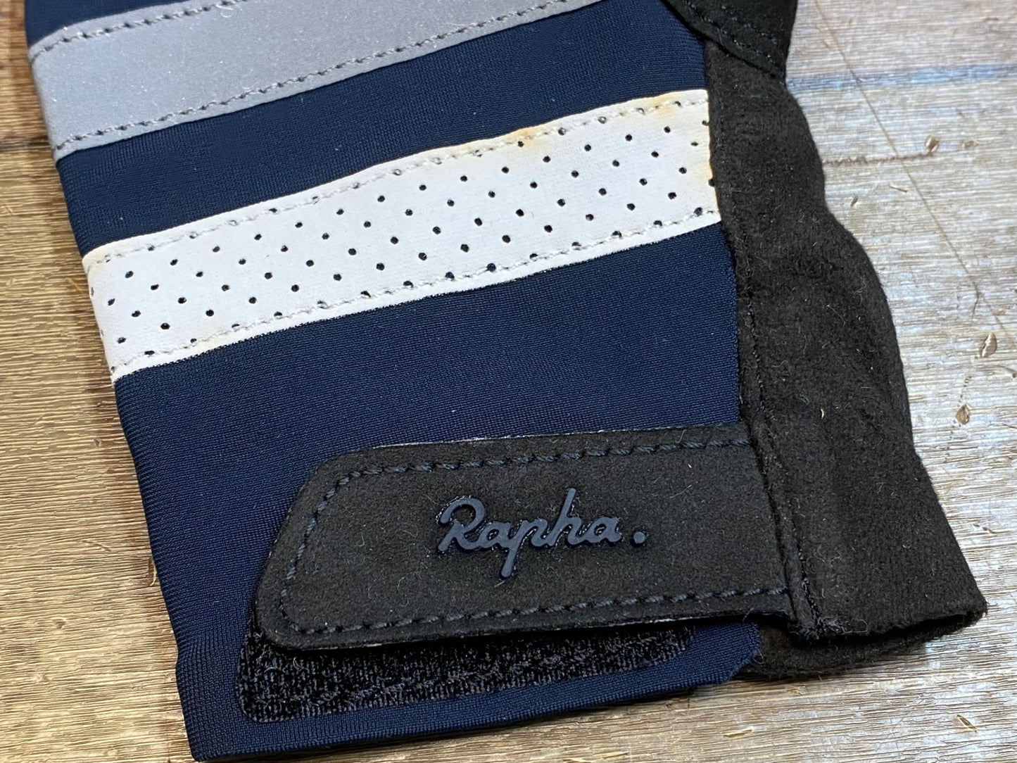 IJ083 ラファ Rapha BREVET MITTS 指切 グローブ 紺 S