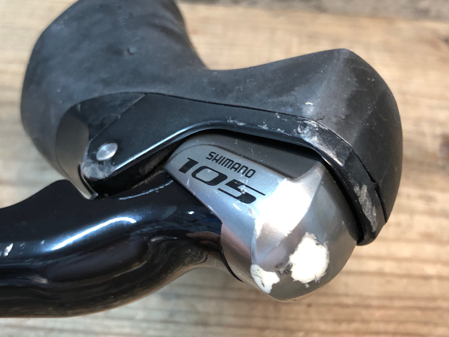 FW317 シマノ SHIMANO 105 ST-5800 STIレバー 2x11S 傷有