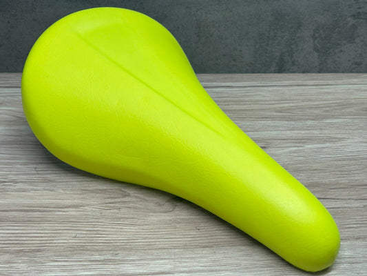 IS187 カシマックス KASHIMAX RM SPORTS サドル イエロー