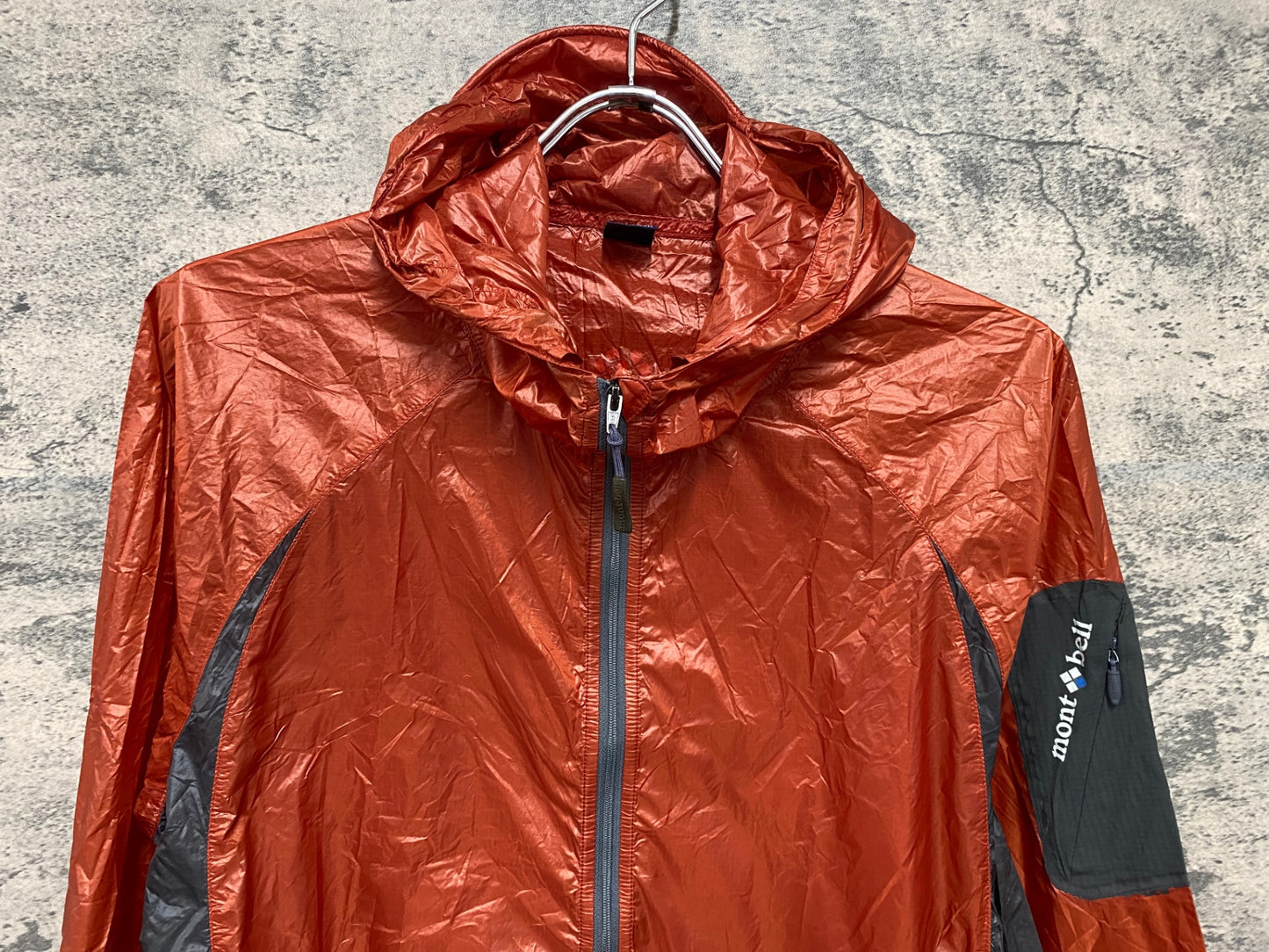 IY973 モンベル mont-bell 長袖 ウィンドブレーカー オレンジ L