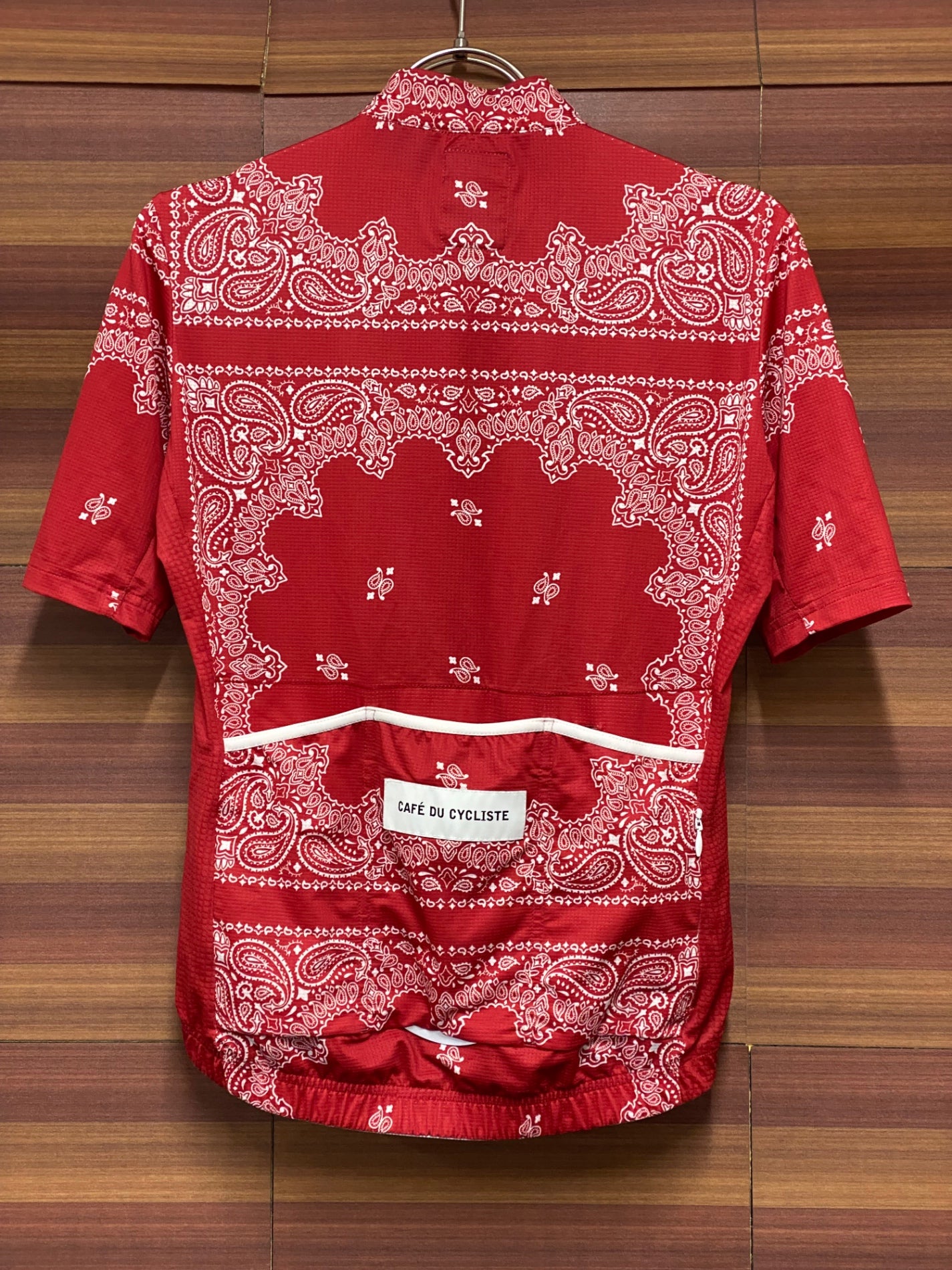 IU645 カフェドシクリステ Cafe Du Cycliste 半袖 サイクルジャージ XS レッド