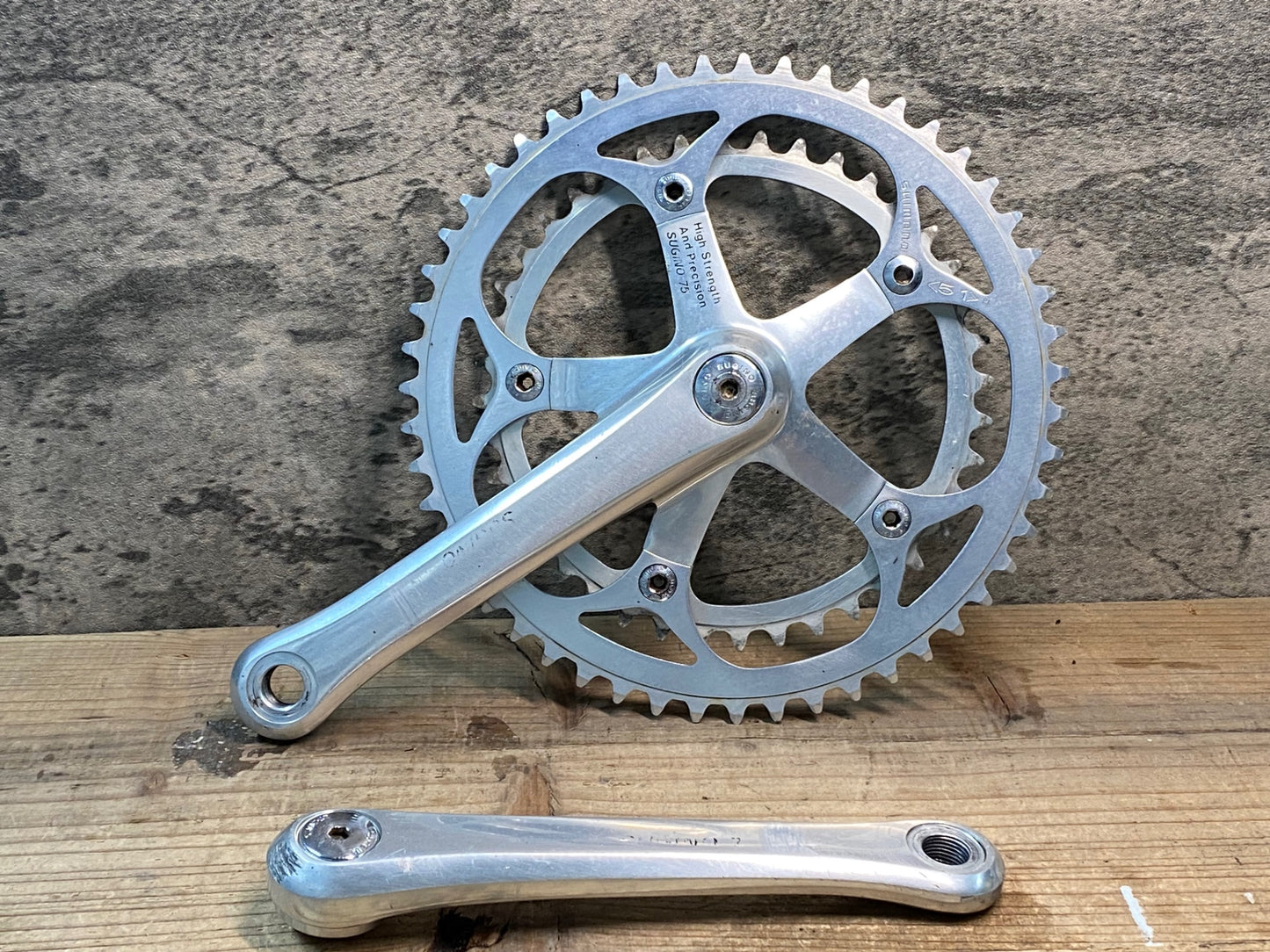 IX536 スギノ SUGINO SUGINO75 クランクセット 51/40T 165mm ※スレ