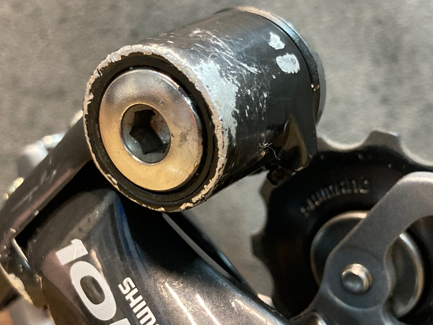 IB132 シマノ SHIMANO 105 RD-5600 リアディレイラー 10S ※傷あり