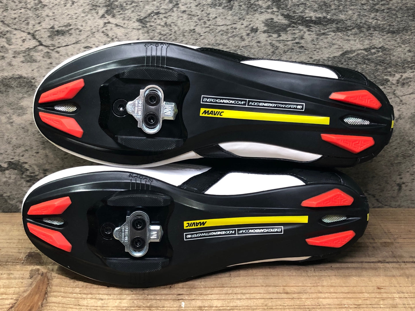 JC685 マヴィック MAVIC COSMIC ELITE ビンディングシューズ 黒白 EU41 1/3 SPDアタッチメント