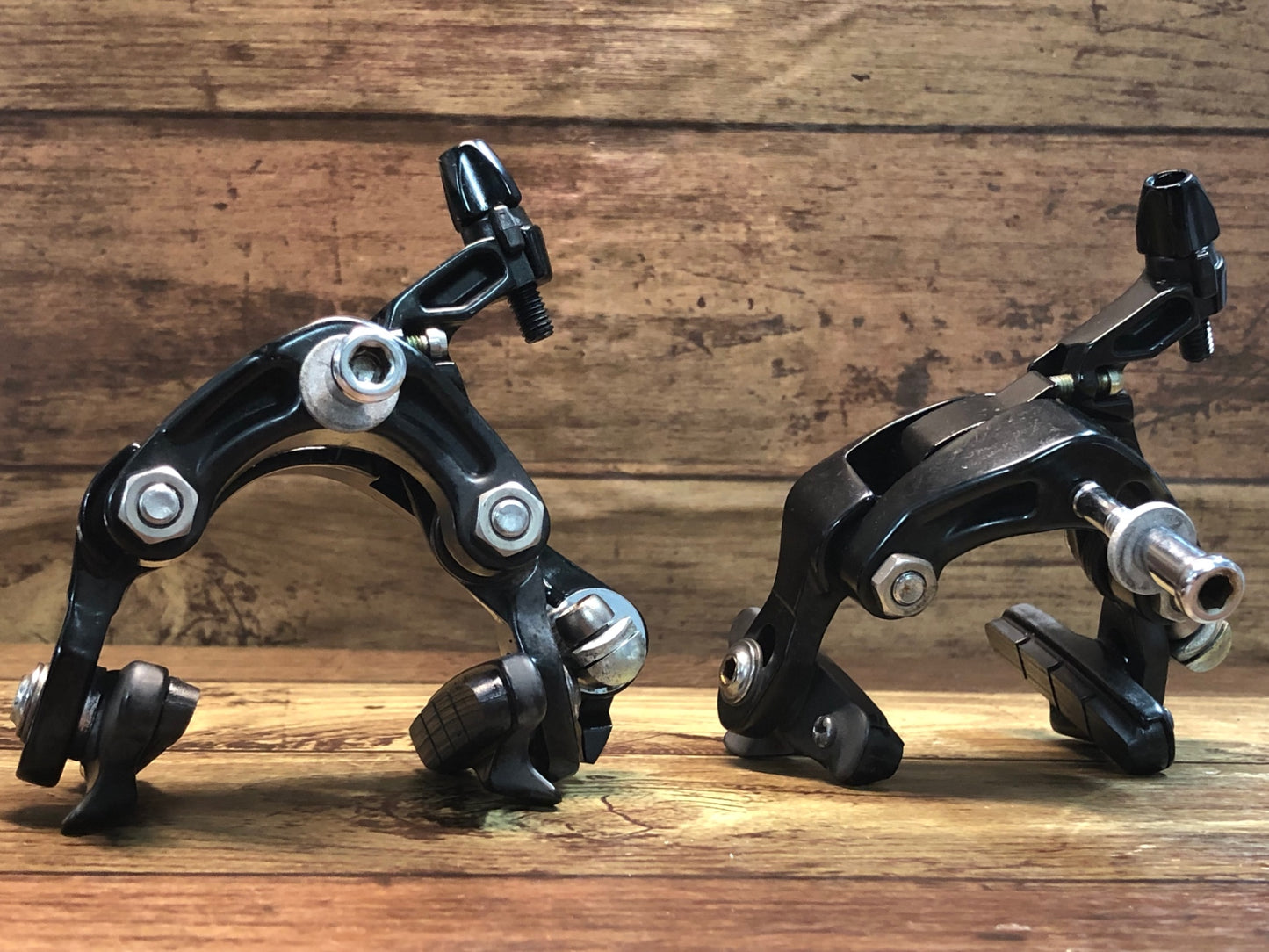 IL557 シマノ SHIMANO 105 BR-5800 ブレーキキャリパー 前後セット