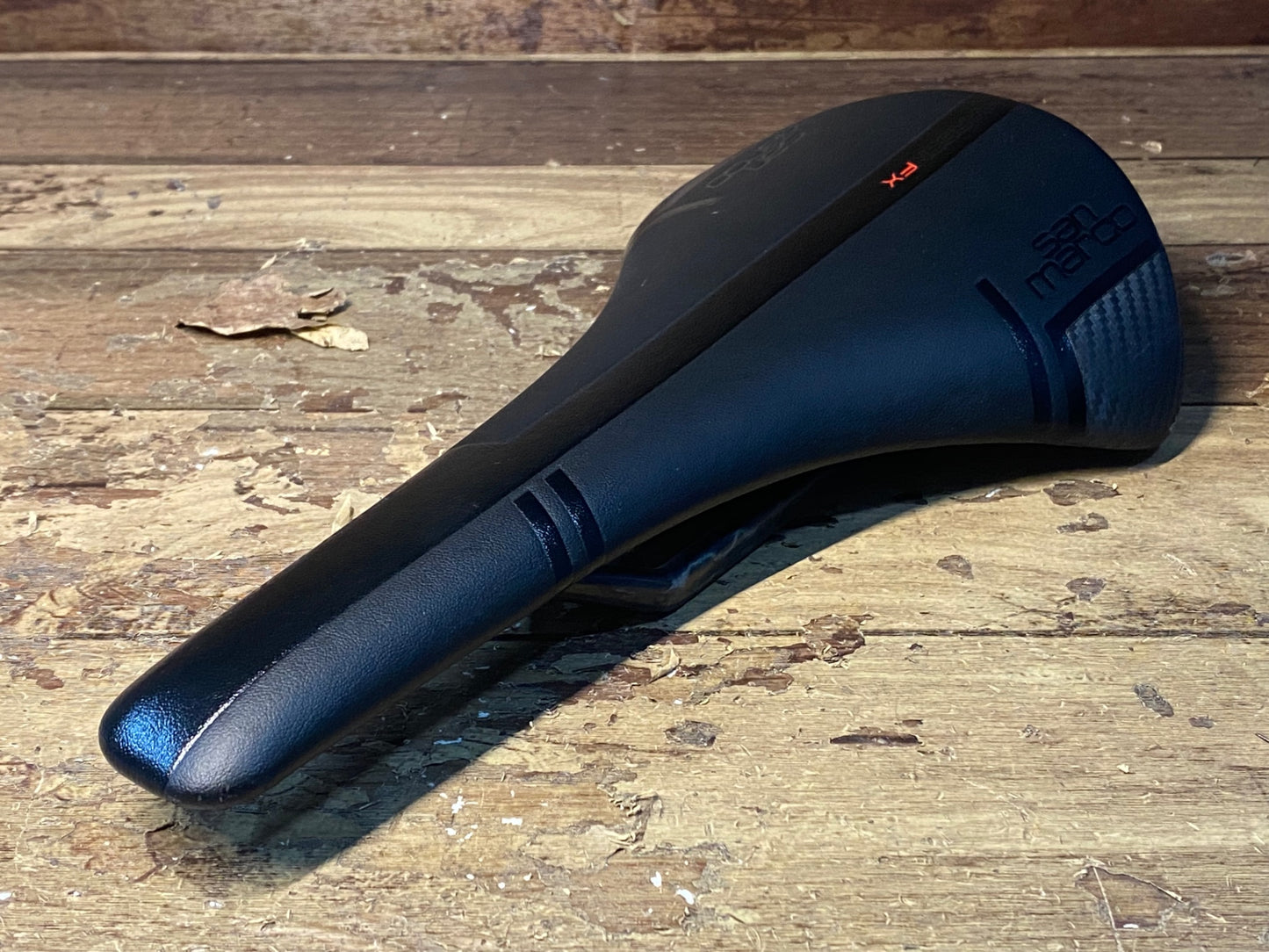 IA930 セラサンマルコ selle san marco リガール Regale CARBON FX WIDE サドル 黒 142mm カーボン