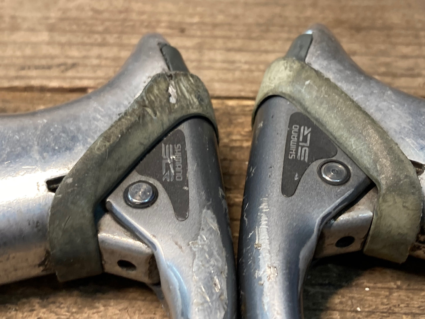 IR986 シマノ SHIMANO 600 BL-6401 ブレーキレバー ※フードカバー欠品