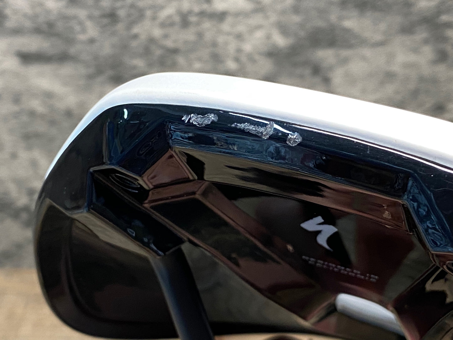 JA351 スペシャライズド SPECIALIZED POWER EXPERT サドル 白 143mm HOLLOW Tiレール