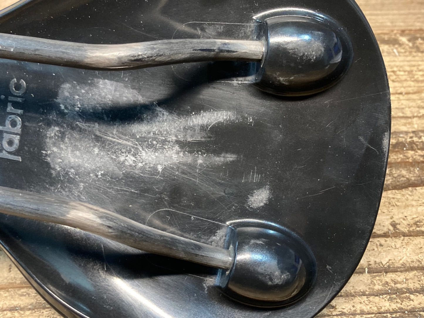 IZ277 ファブリック fabric SCOOP PRO TEAM SHALLOW サドル 黒 140mm カーボンレール