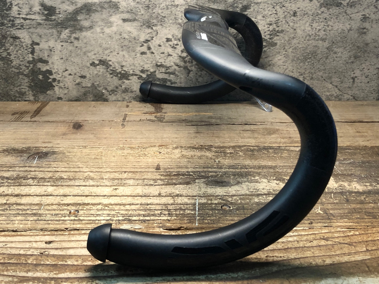 JA158 エンヴィ ENVE SES AERO カーボン ドロップハンドル エンドC-C440mm Φ31.8
