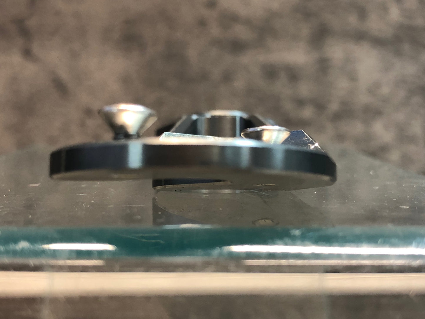 IB889 シゲイ SIGEYI TRK-QR1 ダイレクトマウントハンガー TREK Madone9対応