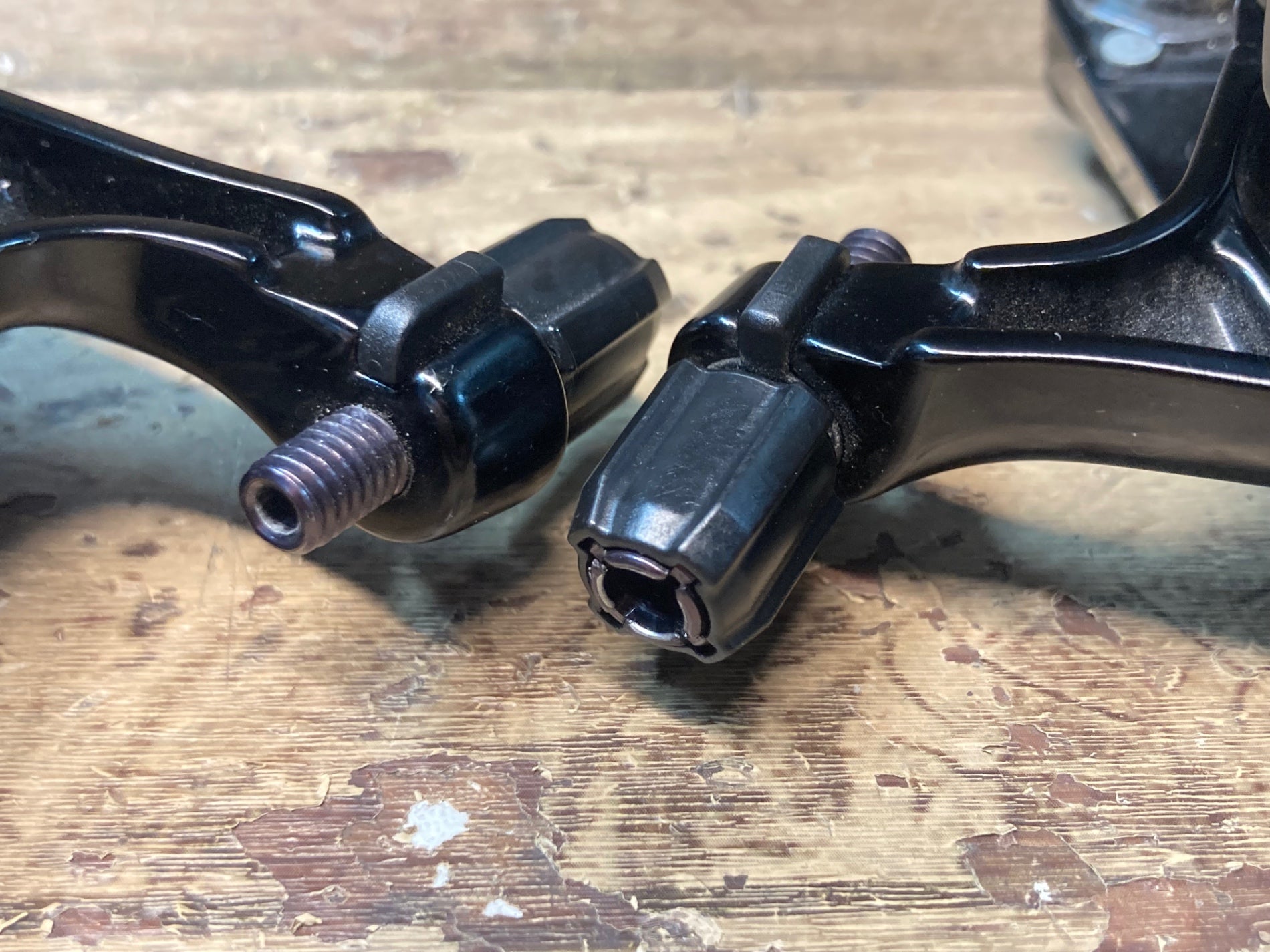 シマノ BR-R7000 キャリパーブレーキ 前後セット 105 SHIMANO