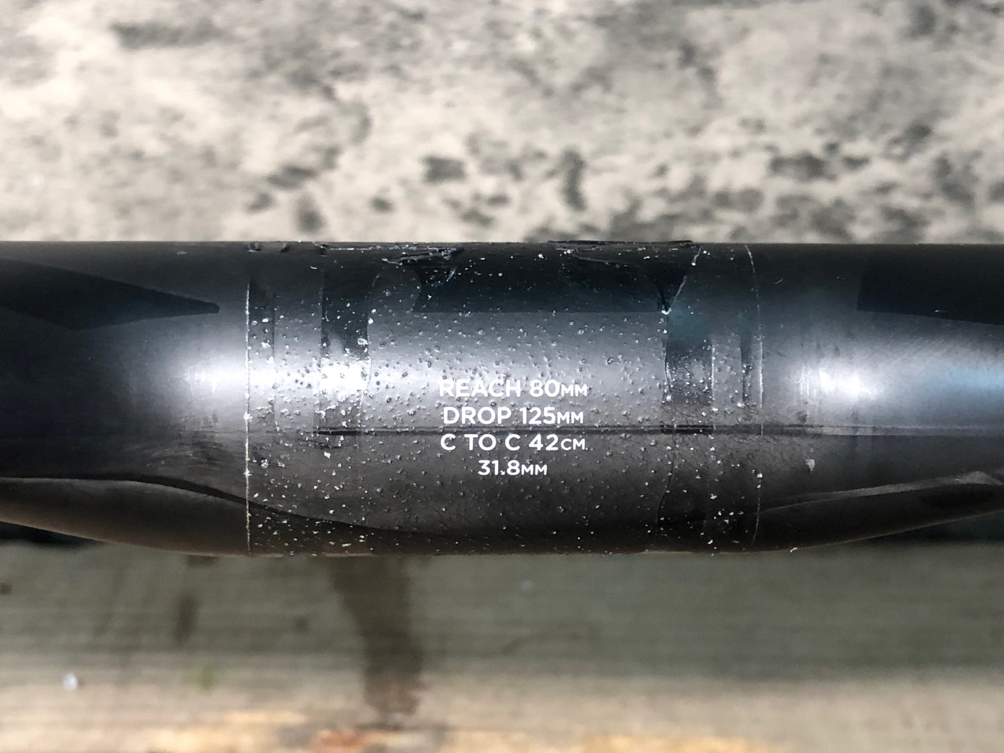 IZ714 イーストン EASTON EC70 AERO カーボン ドロップハンドル エンドC-C420mm Φ31.8 ※ステムクランプ部凹みのためジャンク