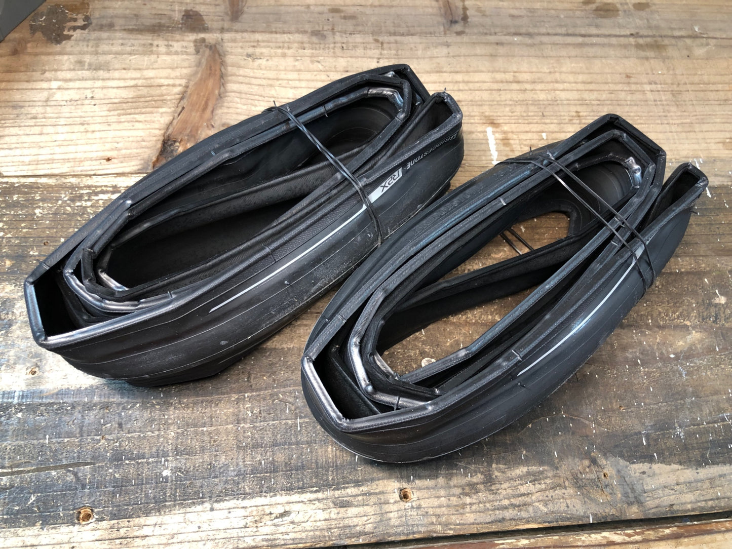 IV427 ブリヂストン BRIDGESTONE エクステンザ R2X 700×28Ｃ クリンチャー 2本セット