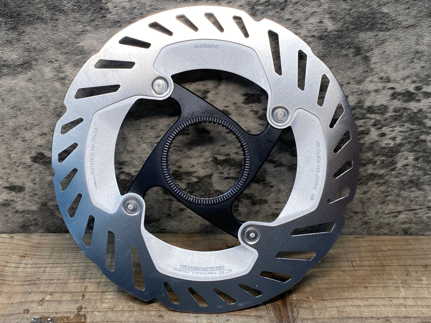 IV610 シマノ SHIMANO アルテグラ ULTEGRA RT-CL800-140 ディスクブレーキローター 実測1.8mm 2枚セット