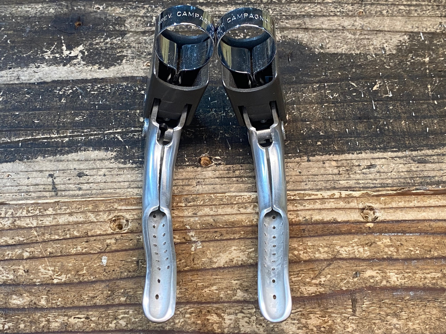 IO811 カンパニョーロ CAMPAGNOLO RECORD COLNAGO 刻印 ブレーキレバーキャリパーセット 未使用