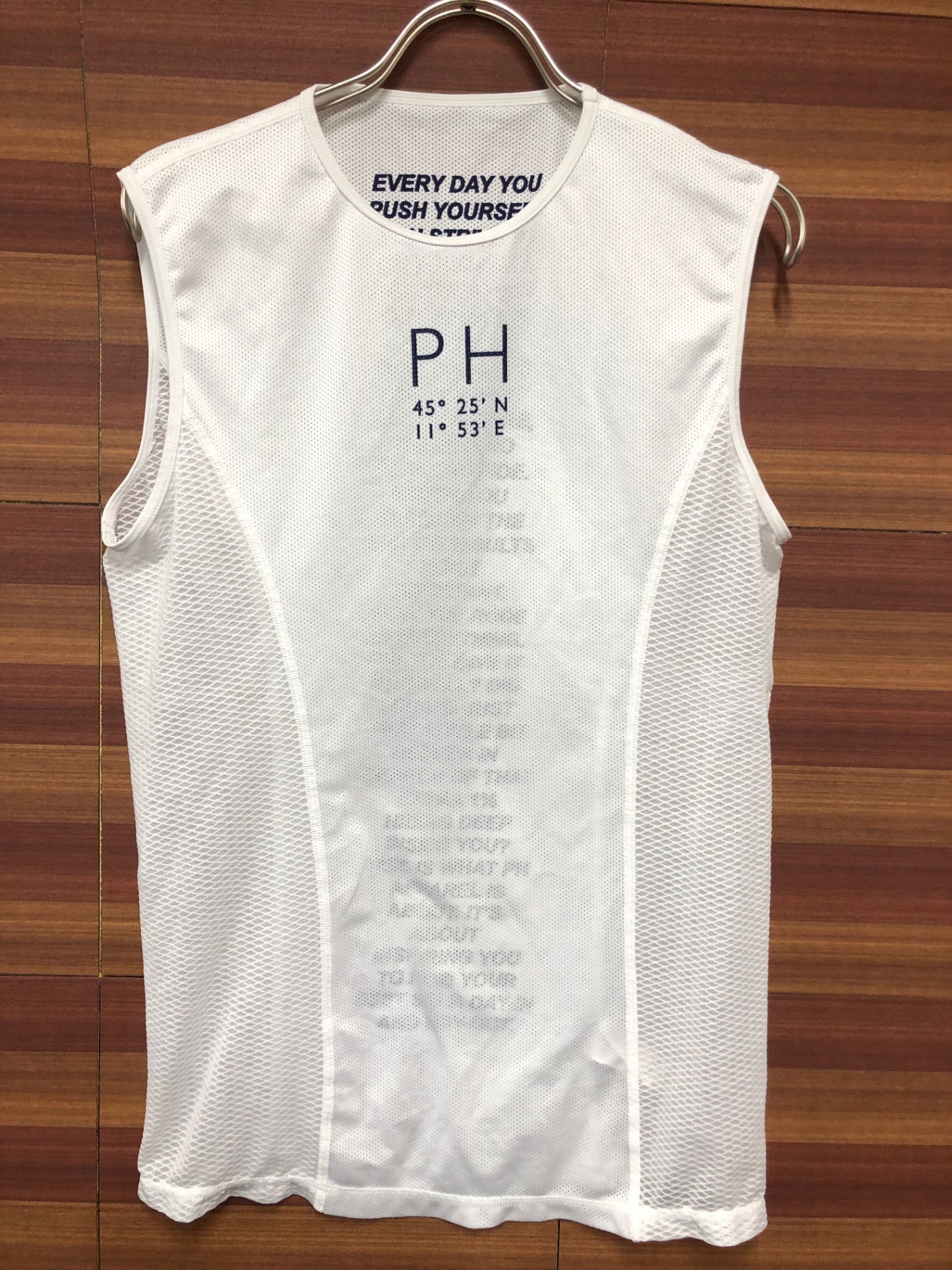 IO587 プッシュハード PUSH HARD ベースレイヤー インナー ノースリーブ XL