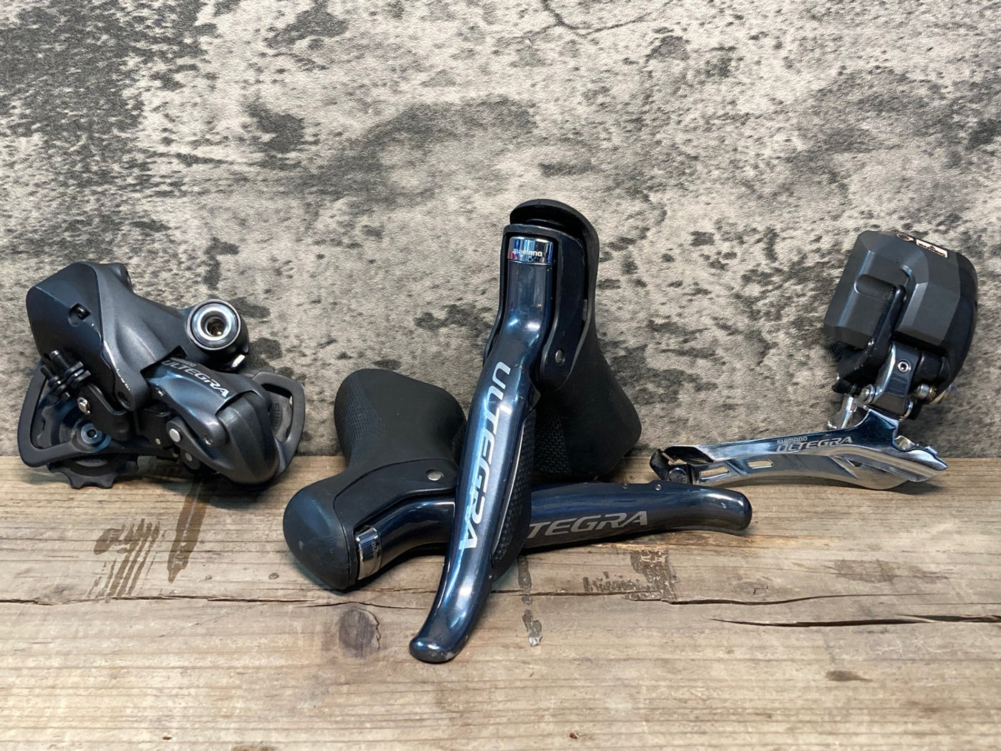 IK155 シマノ SHIMANO アルテグラ ULTEGRA 6770 変速3点セット 2x10S Di2