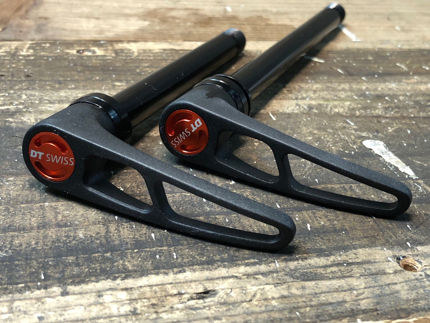 IT600 DT SWISS スルーアクスル 前後セット 12mm