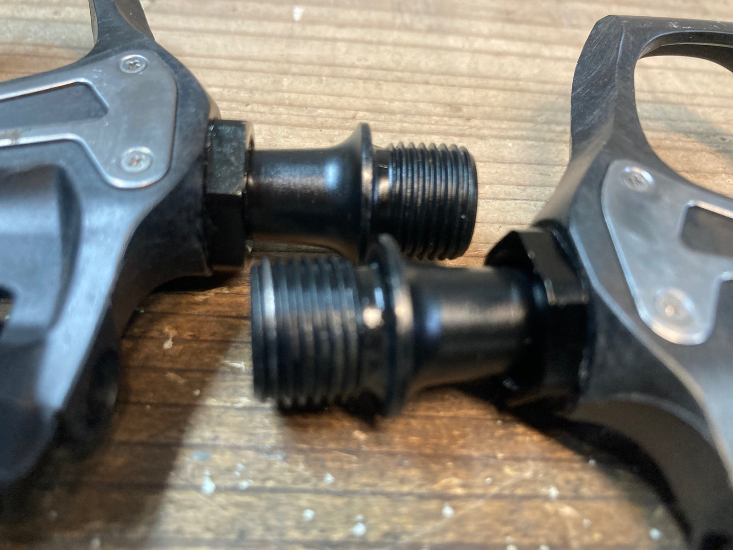 IO850 シマノ SHIMANO 105 PD-5800 ビンディングペダル SPD-SL