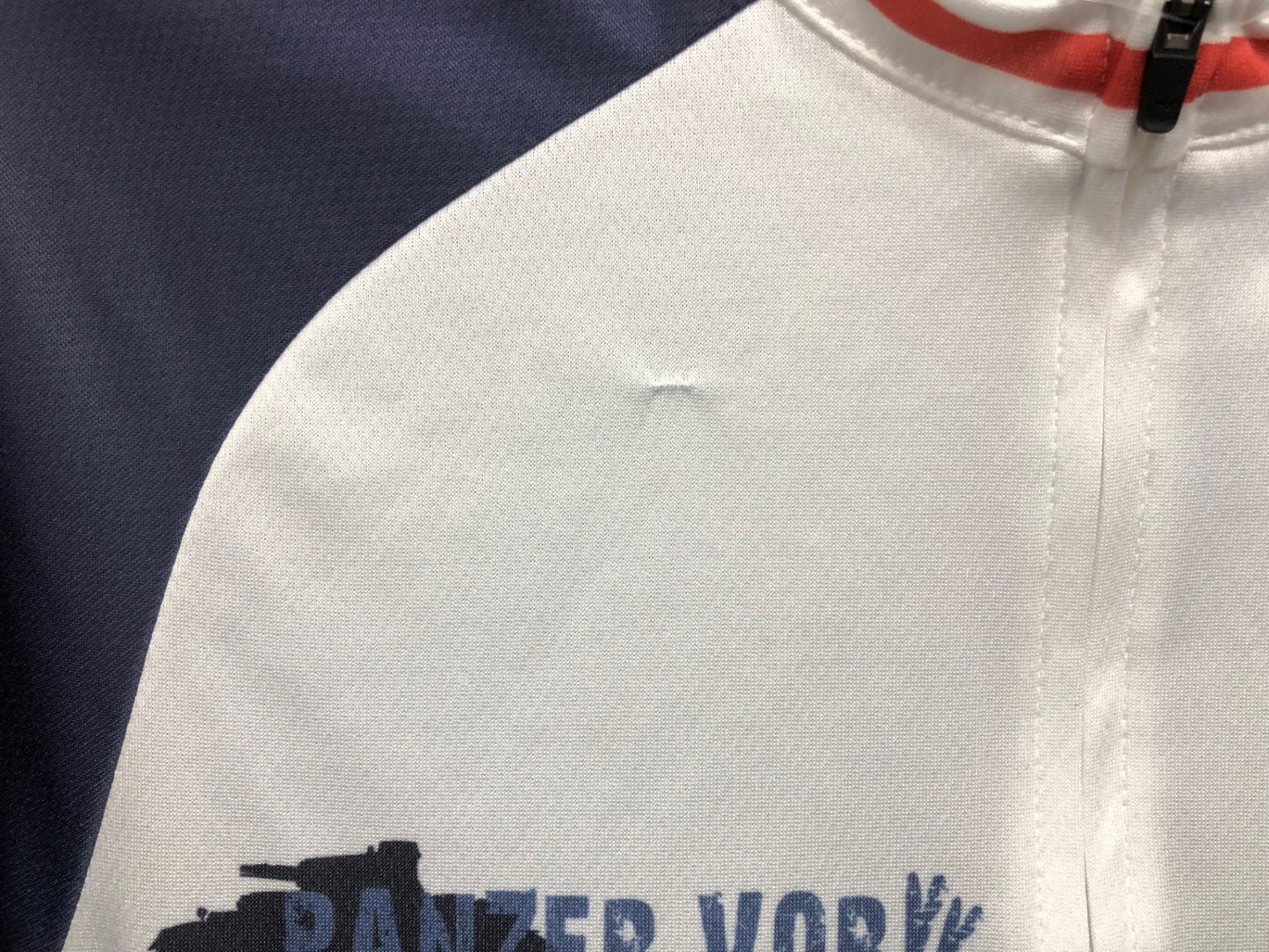 IS987 アミスポーツ amisports 半袖 サイクルジャージ 白 グレー L ガールズ＆パンツァー あんこうチーム 痛ジャージ