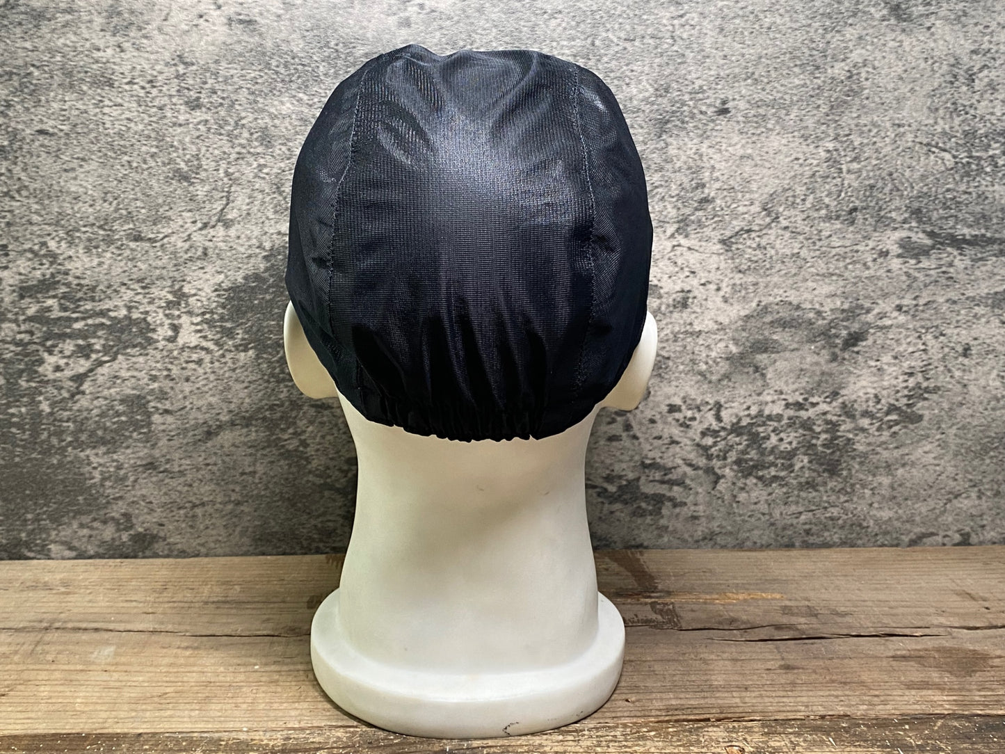 IW505 アソス Assos レインキャップ サイクルキャップ 黒 フリーサイズ