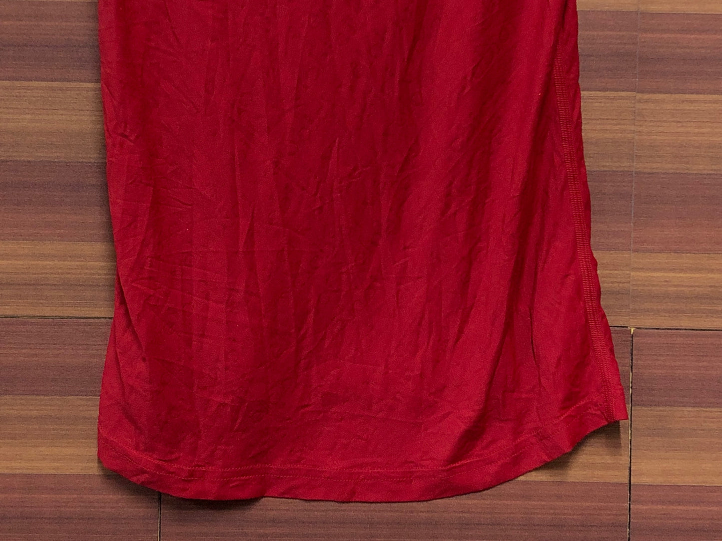 IO529 ヴェロビチ velobici VELVET ベースレイヤー インナー ノースリーブ 赤 5