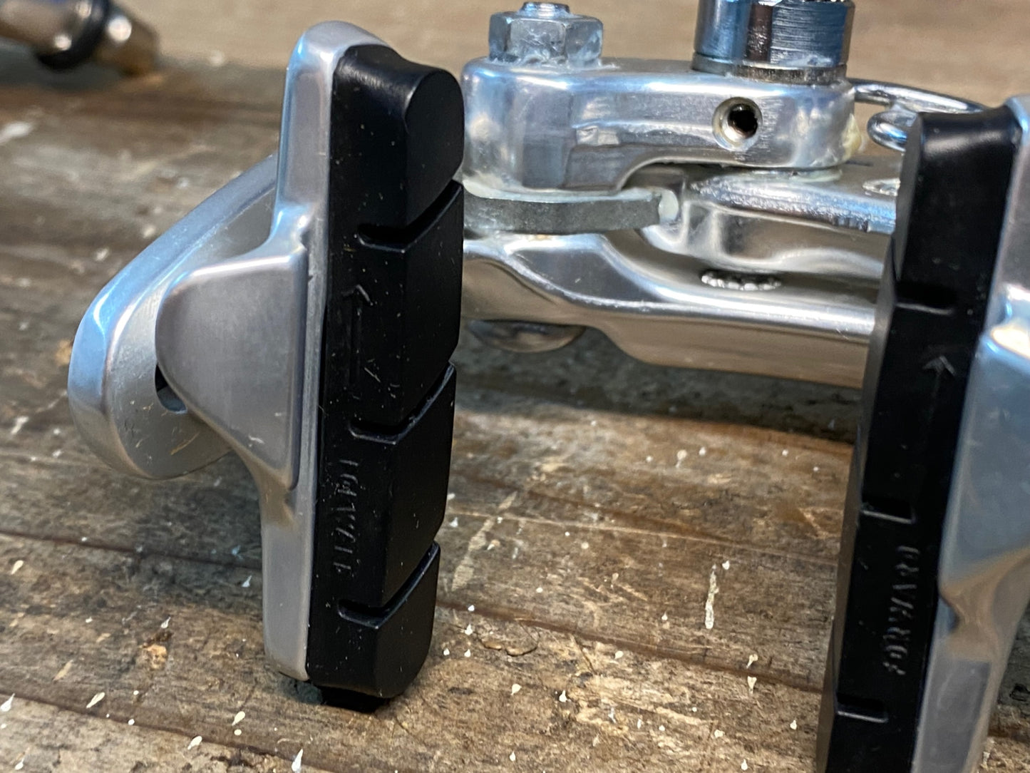 IN916 カンパニョーロ CAMPAGNOLO ケンタウル CENTAUR ブレーキキャリパー 前後セット