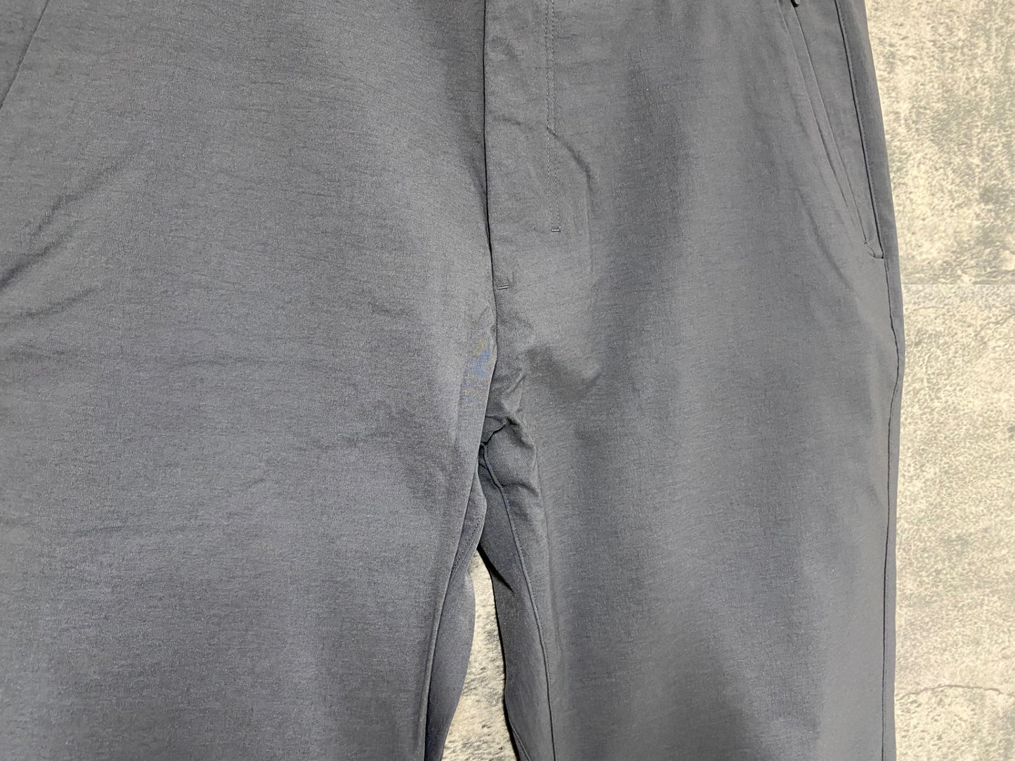 IY745 ラファ Rapha MEN'S TECHNICAL CHINO PANTS パンツ グレー 32R