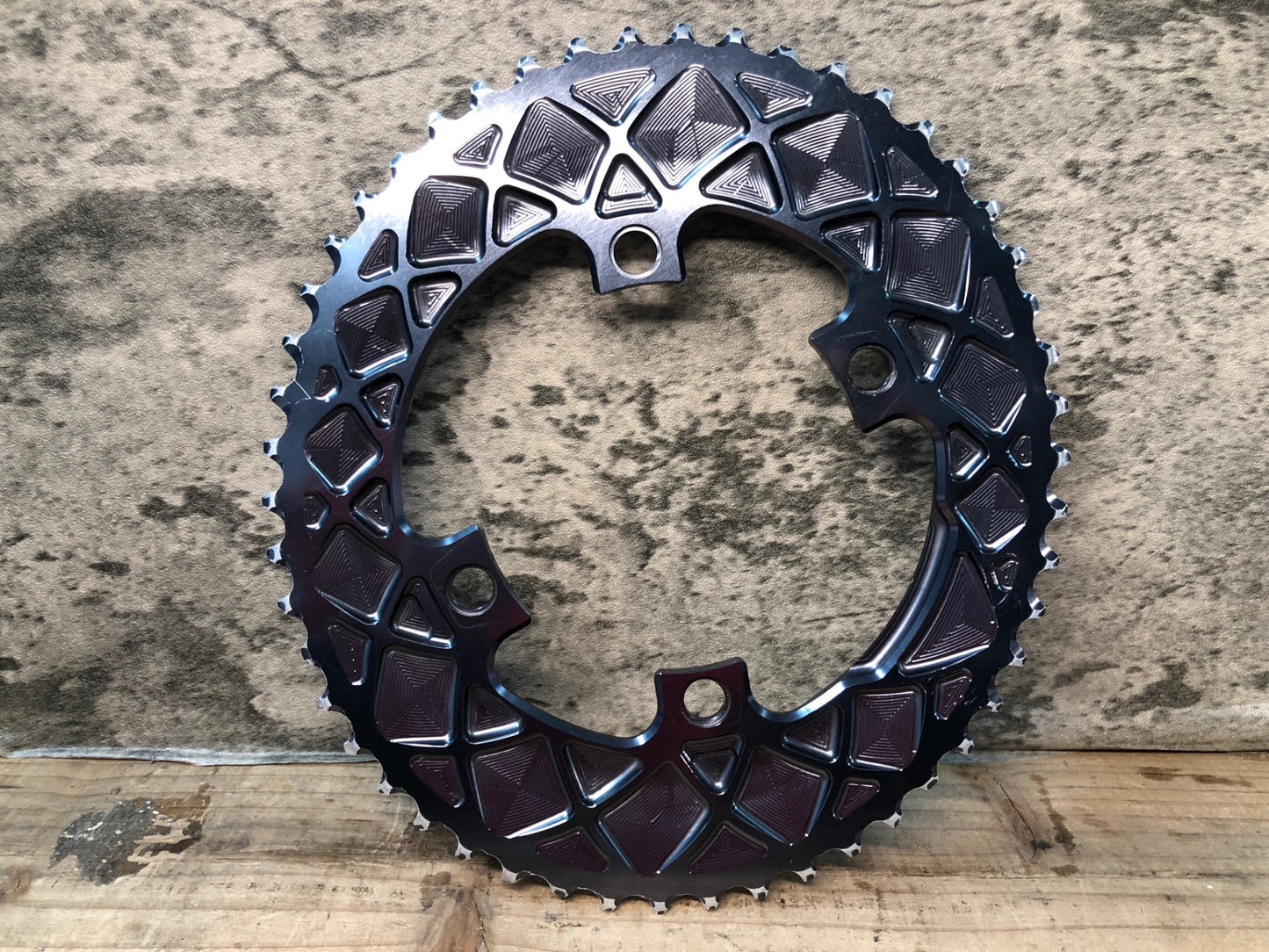 IQ465 アブソリュートブラック ABSOLUTE BLACK OVAL アウターチェーンリング 50T