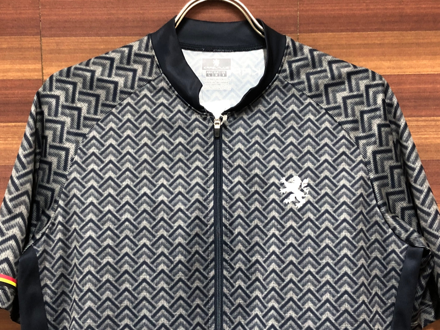 IO227 カペルミュール kapelmuur 半袖サイクルジャージ グレー紺 L