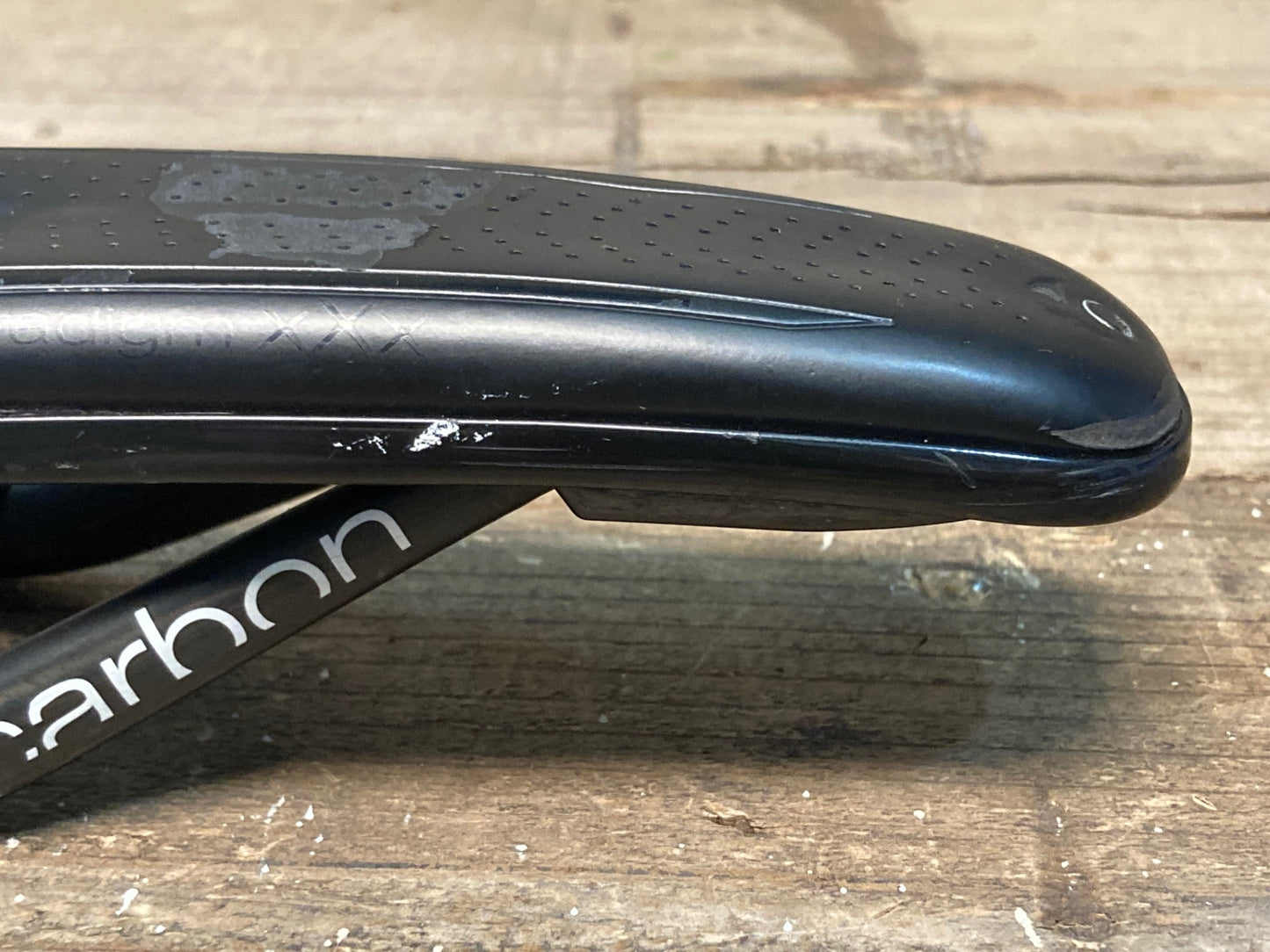 IO284 ボントレガー BONTRAGER パラダイム Paradigm XXX サドル カーボンレール 138㎜ ブラック