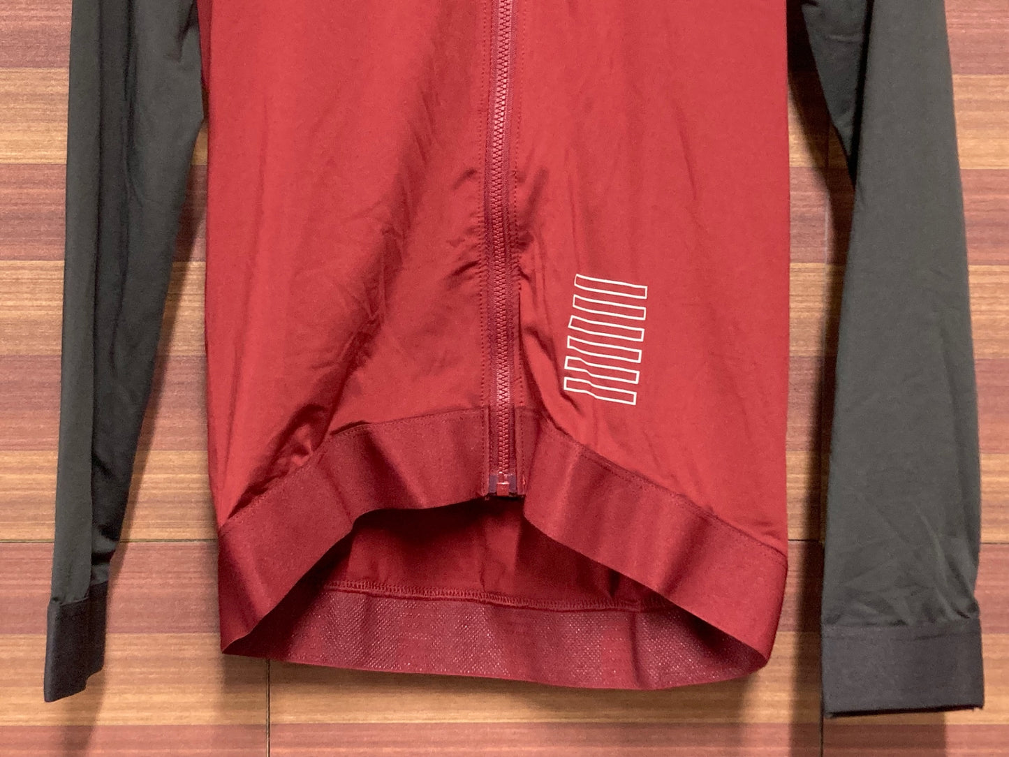IQ759 ラファ Rapha PRO TEAM LONG SLEEVE TRAINING JERSEY 長袖 サイクルジャージ 赤 S
