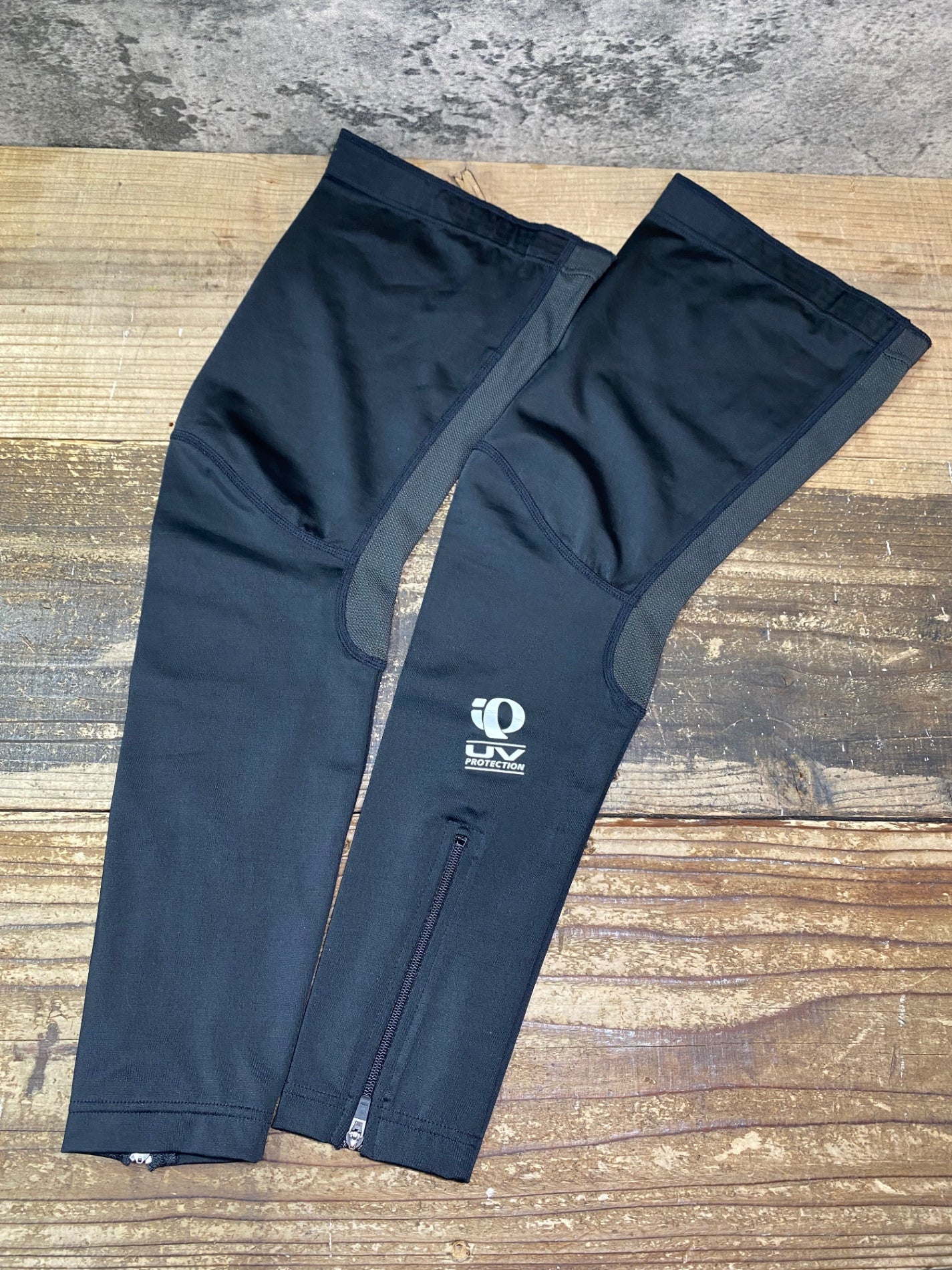 IZ549 パールイズミ PEARL iZUMi レッグカバー 黒 S レディース