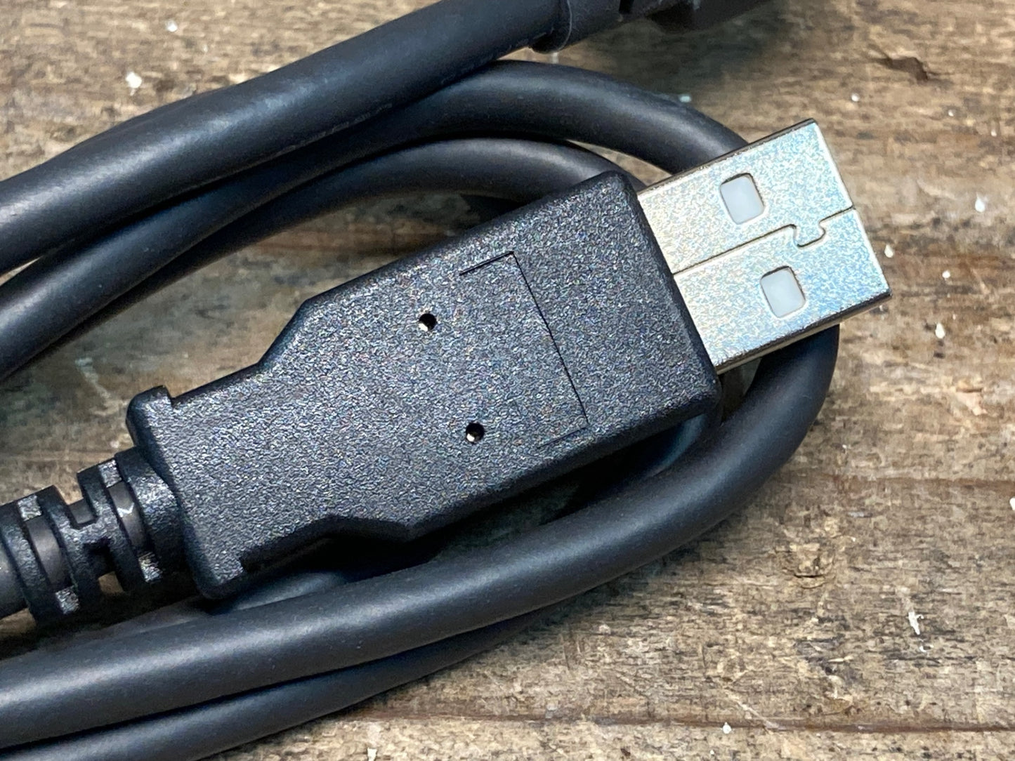 IQ091 シマノ SHIMANO EW-EC300 充電コネクター